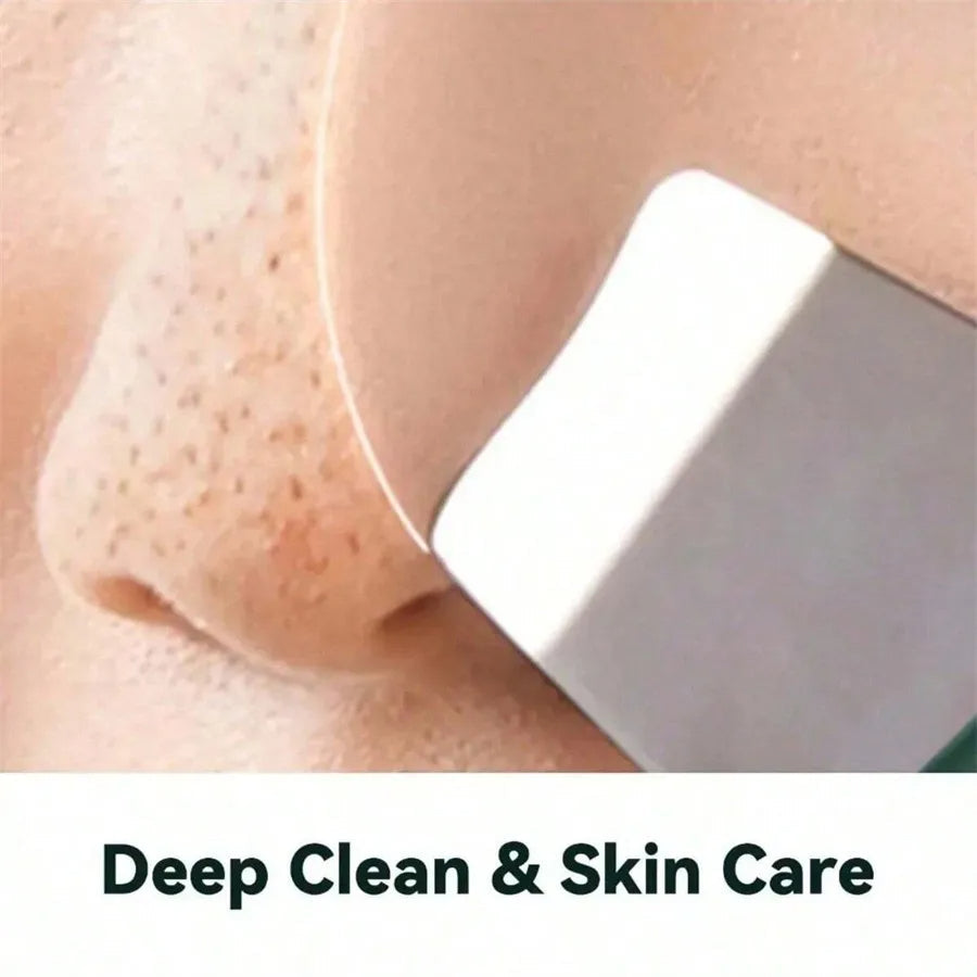 Blackhead Remover & Facial Peeling Tool – Leather Grip Skincare & Makeup Accessory